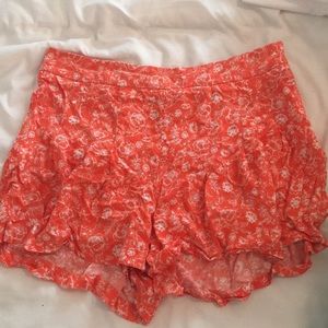 Flowy shorts